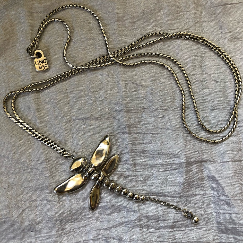 Uno de 50 Dragonfly Necklace
